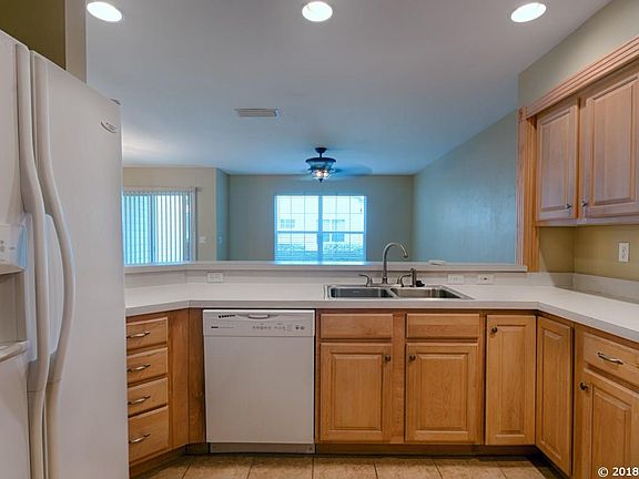 5th image of 10868 NW 65th Way