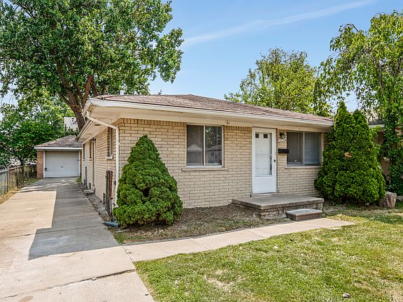 04-22510 Piper Ave Eastpointe0003_06082023