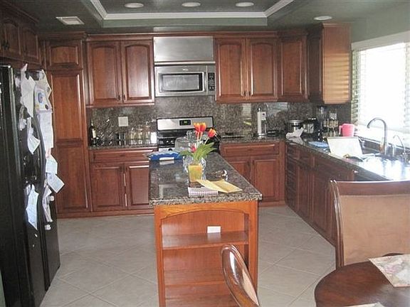 4th image of 2341 Silver Oak Cir