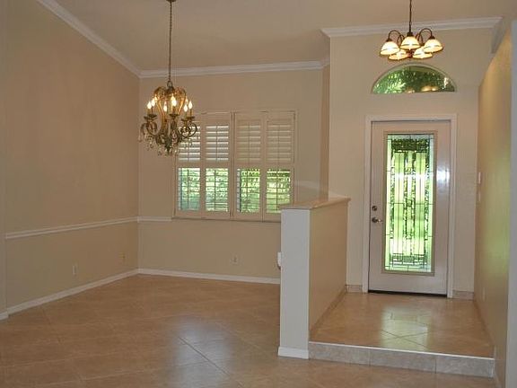 2nd image of 8400 Staniel Cay