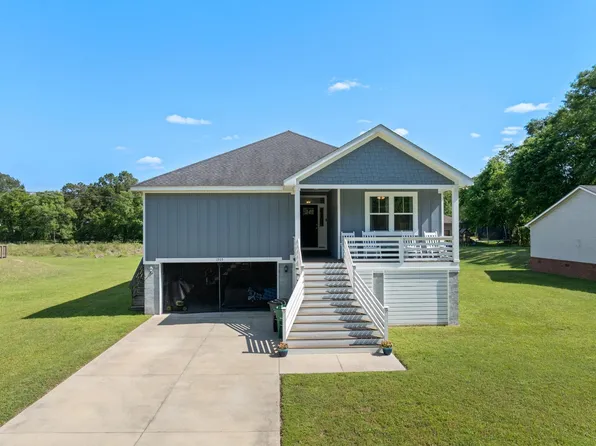 1905 Shady Oaks Dr, Tallahassee, FL 32303