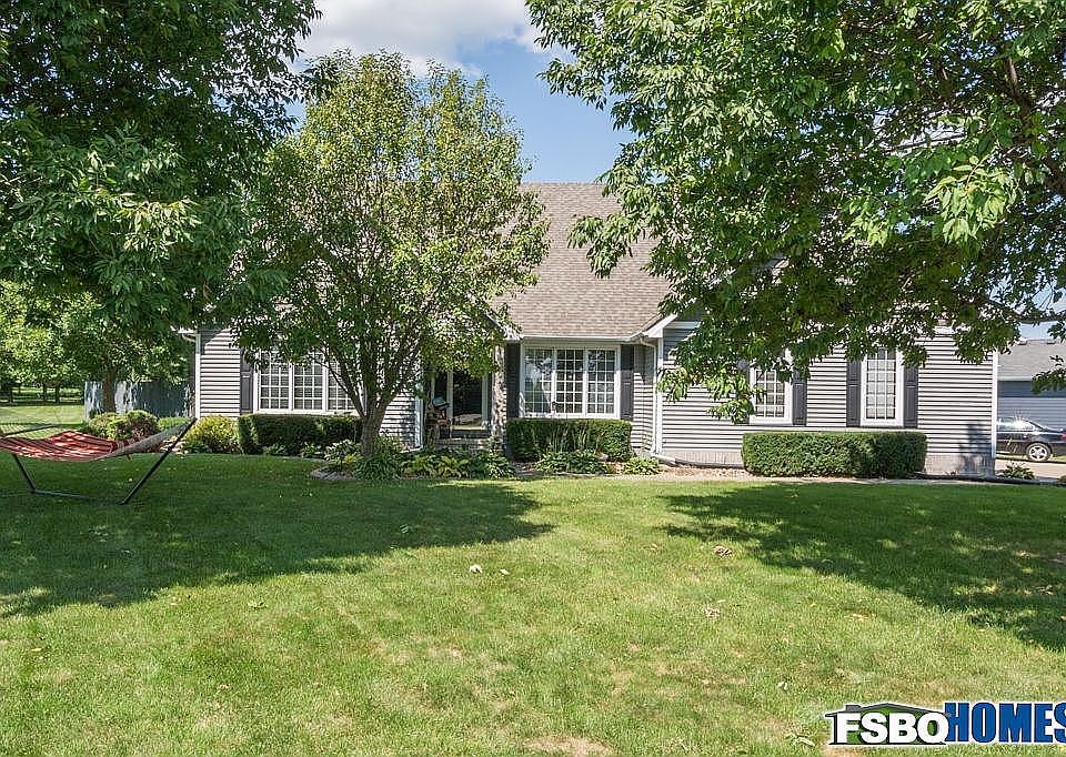 1st image of 10802 NW 105th Ct