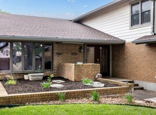318 Broadmoor Dr, Fredericksburg, TX 78624