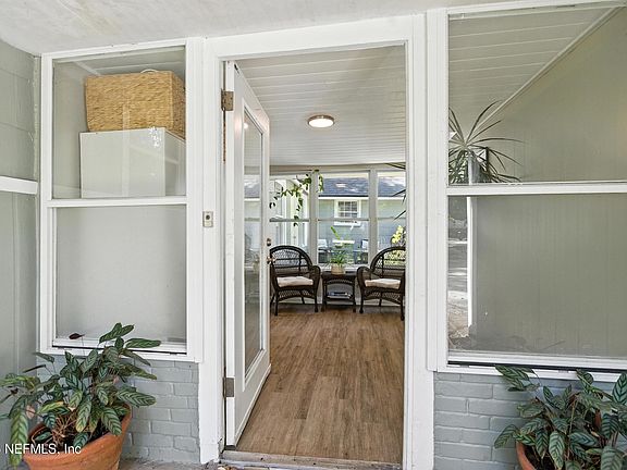 4th image of 1740 PARKWOOD Street
