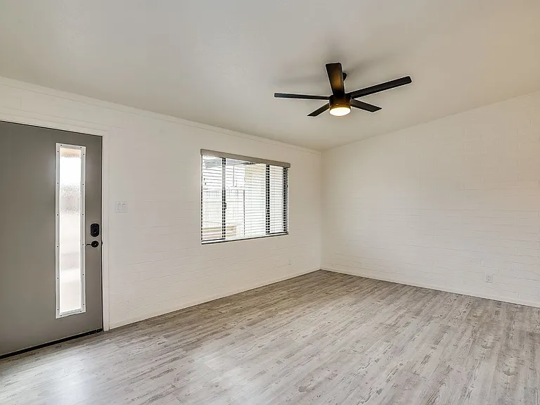 2198 Country Club — Photo 57