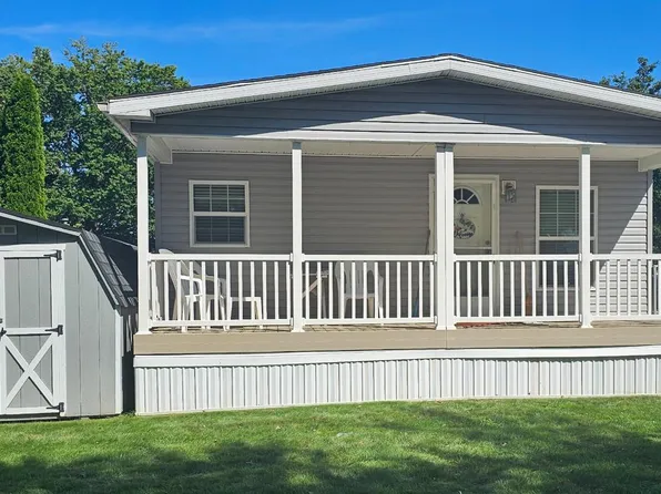2304 Brownsville Rd Trailer J15, Langhorne, PA 19053