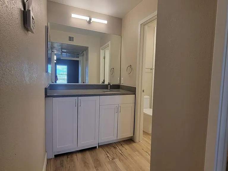 Sand Pebble Community *Renovated Units — Photo 40