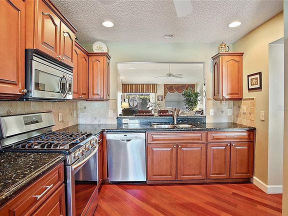 4th image of 1309 Iberia Ct