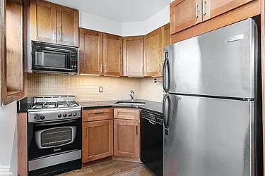 Rented by Brown Harris Stevens