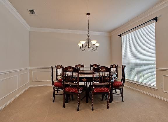 5th image of 404 Crabapple Way
