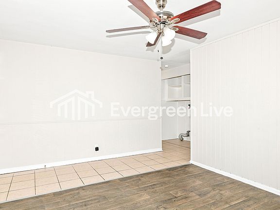 5th image of 3161 Thayer St
