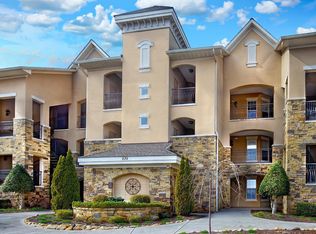 535 Rarity Bay Pkwy APT 303, Vonore, TN 37885