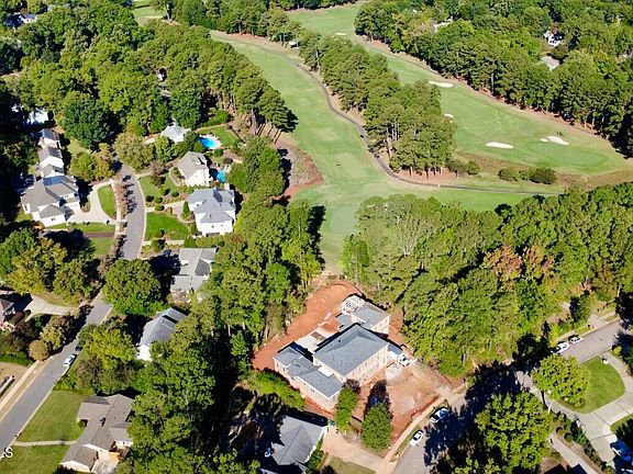 2nd image of 6905 N Ridge Dr