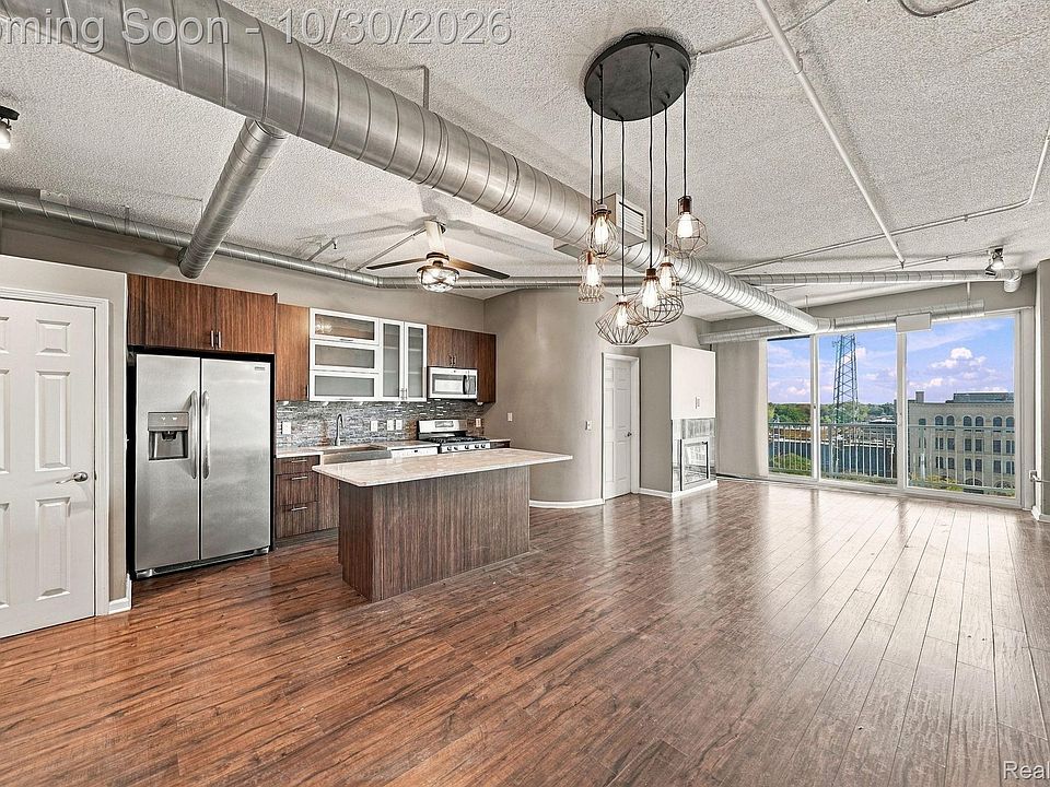 100 W 5th St Apt 712, photo 8