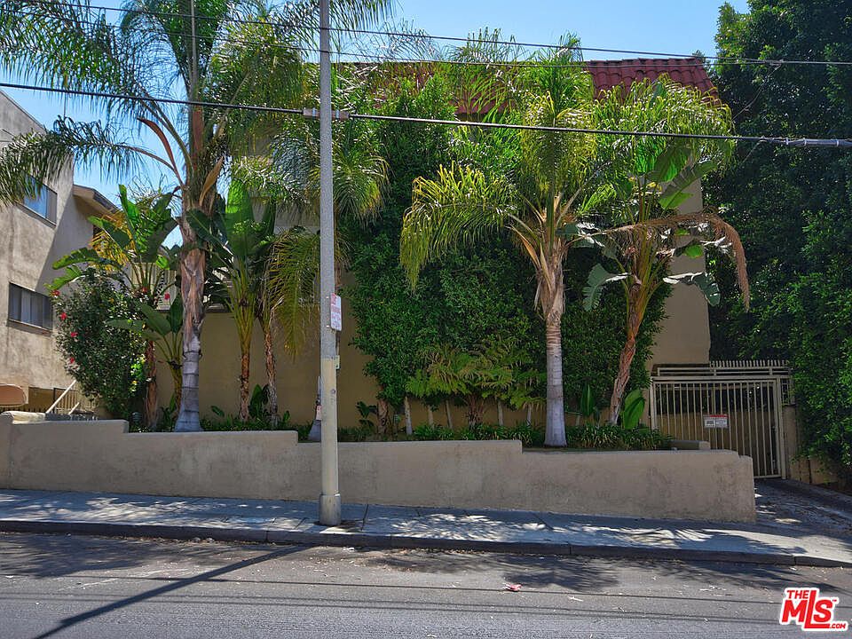 1st image of 1540 N Fuller Ave APT 2