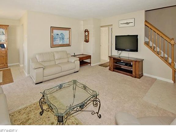 5th image of 24591 Meadow Ln #35