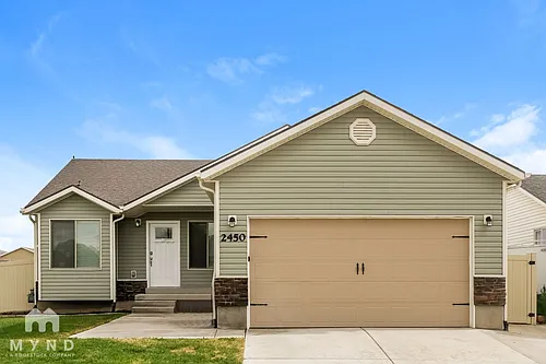 2450 E Jim Bridger Dr Photo 1