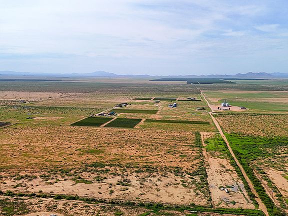 4th image of 0 E Phillips Rd 40 Acres -- #-