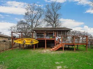204 Harbor Dr, Gun Barrel City, TX 75156
