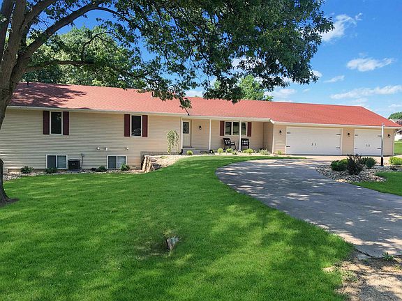 2nd image of 3-444 Deerfield Ct