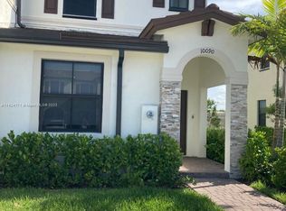 10090 SW 228th Ter, Miami, FL 33190