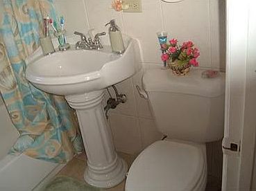2nd image of 3017 Parker Ave