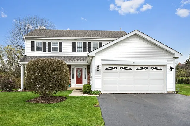 1111 Berkshire Ln photo 1
