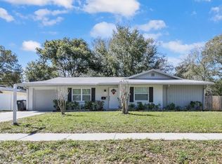 17504 Brandywine Dr, Lutz, FL 33549