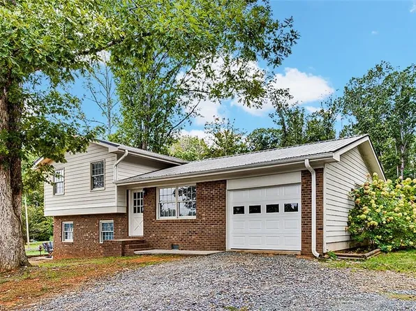 2813 Whites Memorial Rd, Franklinville, NC 27248