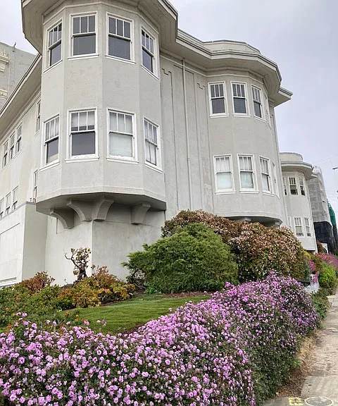211 Hanover Ave #6 — Photo 1