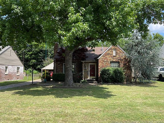 2nd image of 1241 S Oswego Ave