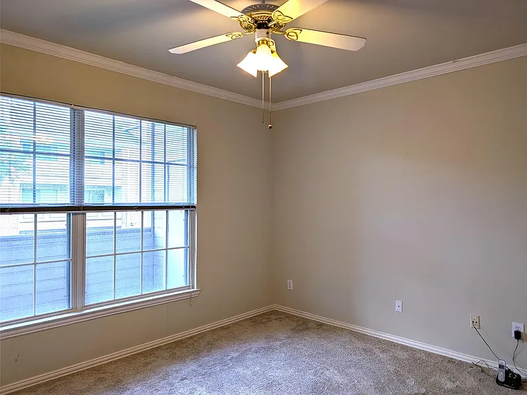 2111 Welch St #B208 — Photo 16
