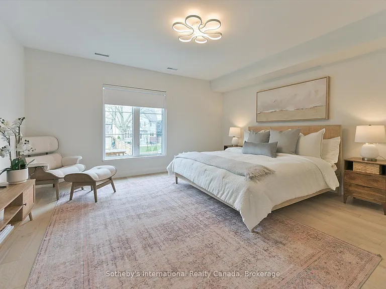 41 A Maple Ave N — Photo 18