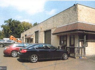 1498 Clyde Waite Dr, Bristol, PA 19007