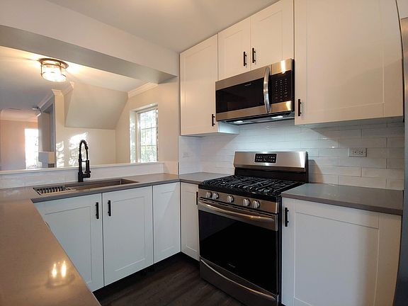 2nd image of 1661 Liberty St #22-6