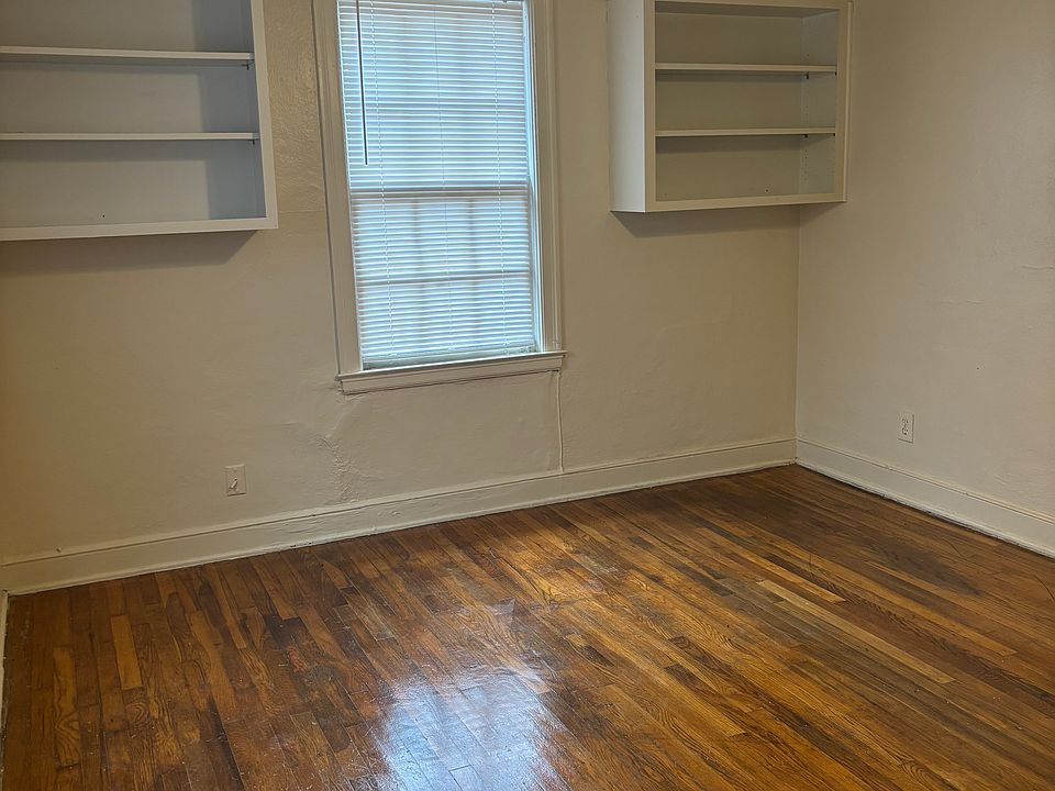 Living room ,hardwood floors