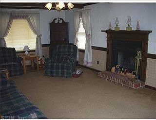 1st image of 327 Northbrooke Ave