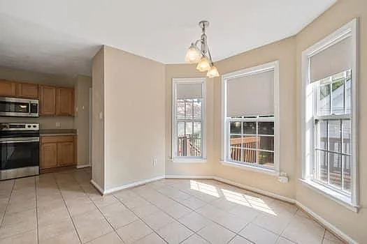 1230 Hillside Ave — Photo 11