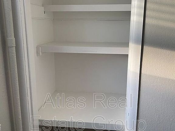 2nd image of 1075-1085 N Clarkson St #5