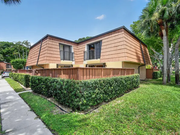 503 BUTTONWOOD Lane, Boynton Beach, FL 33436
