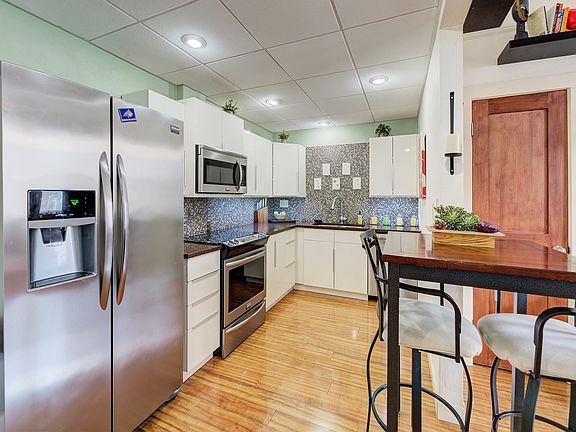 5th image of 21 N Last Chance Gulch APT 4H