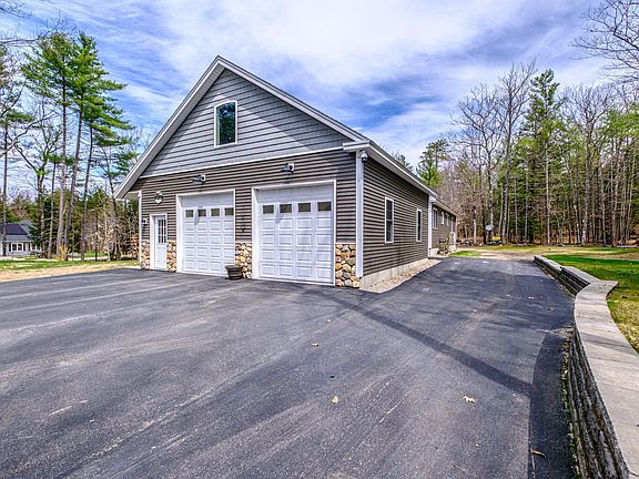 3rd image of 11 Jordan Camp Road