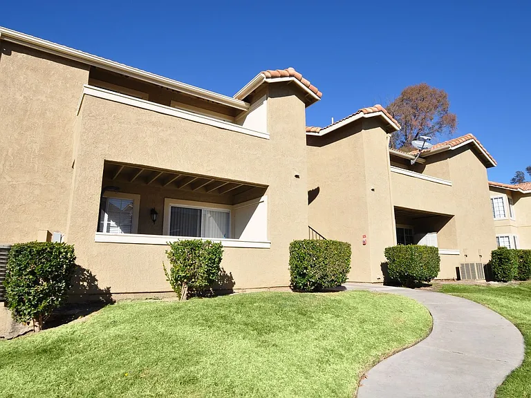 Murrieta Meadows — Photo 63