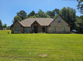 240 Cedar Ridge Rd, Longview, TX 75602