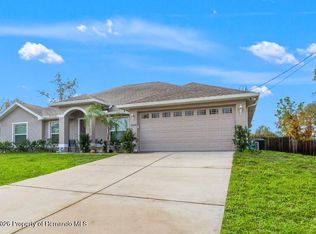 11428 Pelican Ave, Weeki Wachee, FL 34614