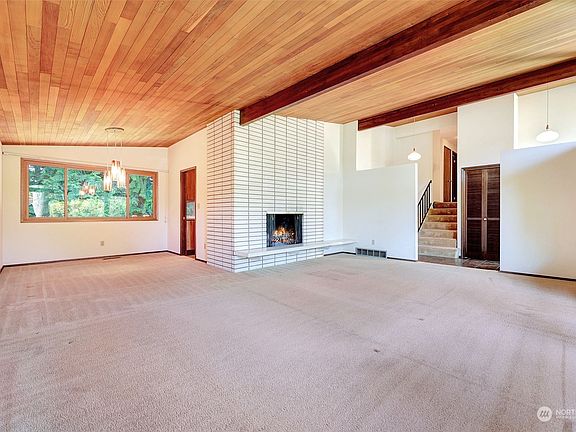 5th image of 521 NW 197th Street