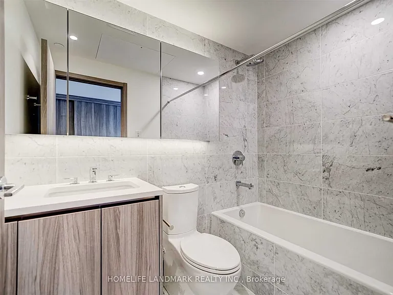 85 McMahon Dr #905 — Photo 14