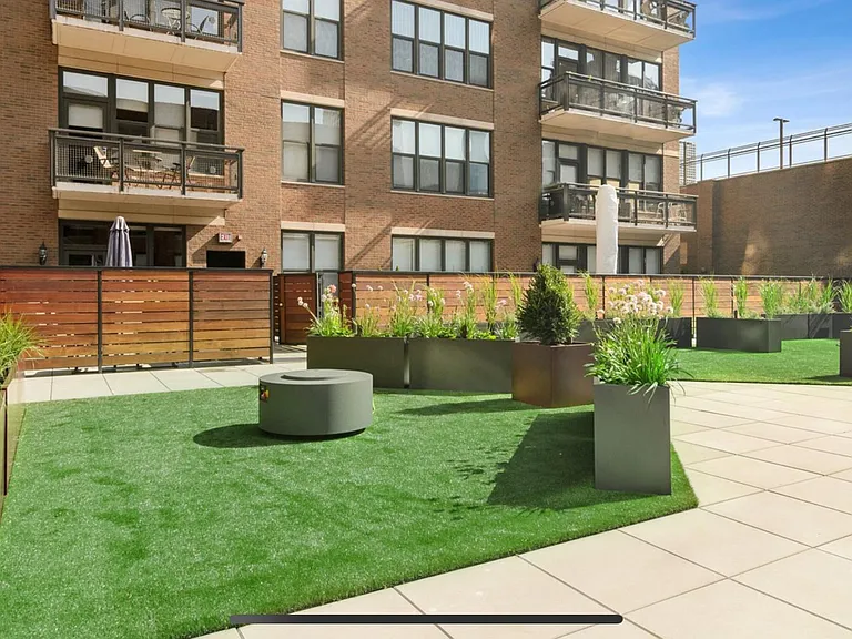 849 N Franklin St #608 — Photo 30