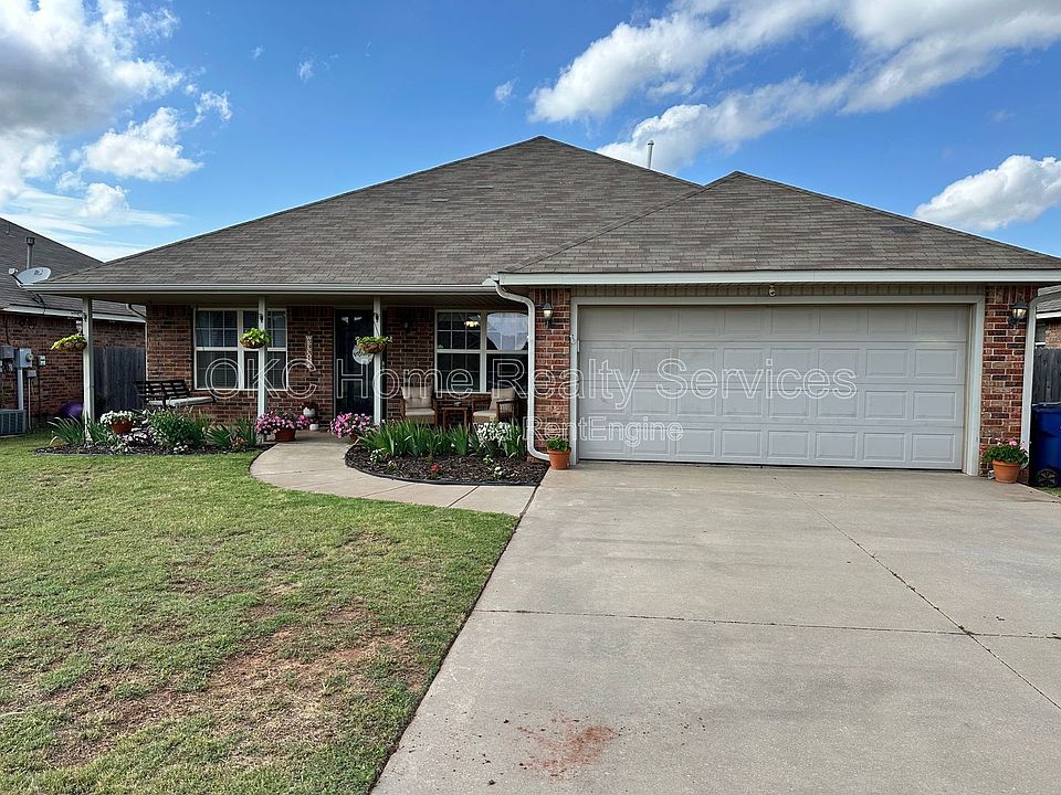 1st image of 613 E Linden Ln
