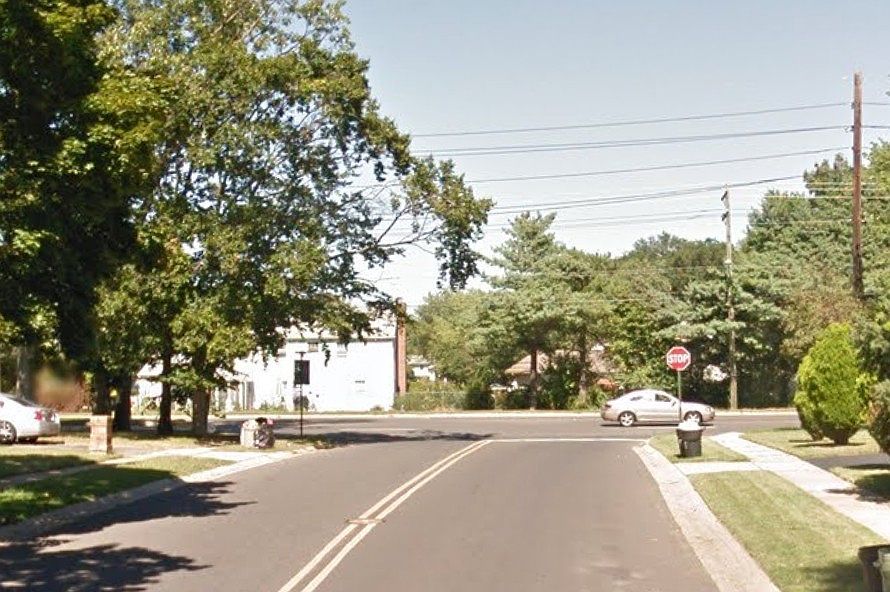 2nd image of 292 Evergreen Dr